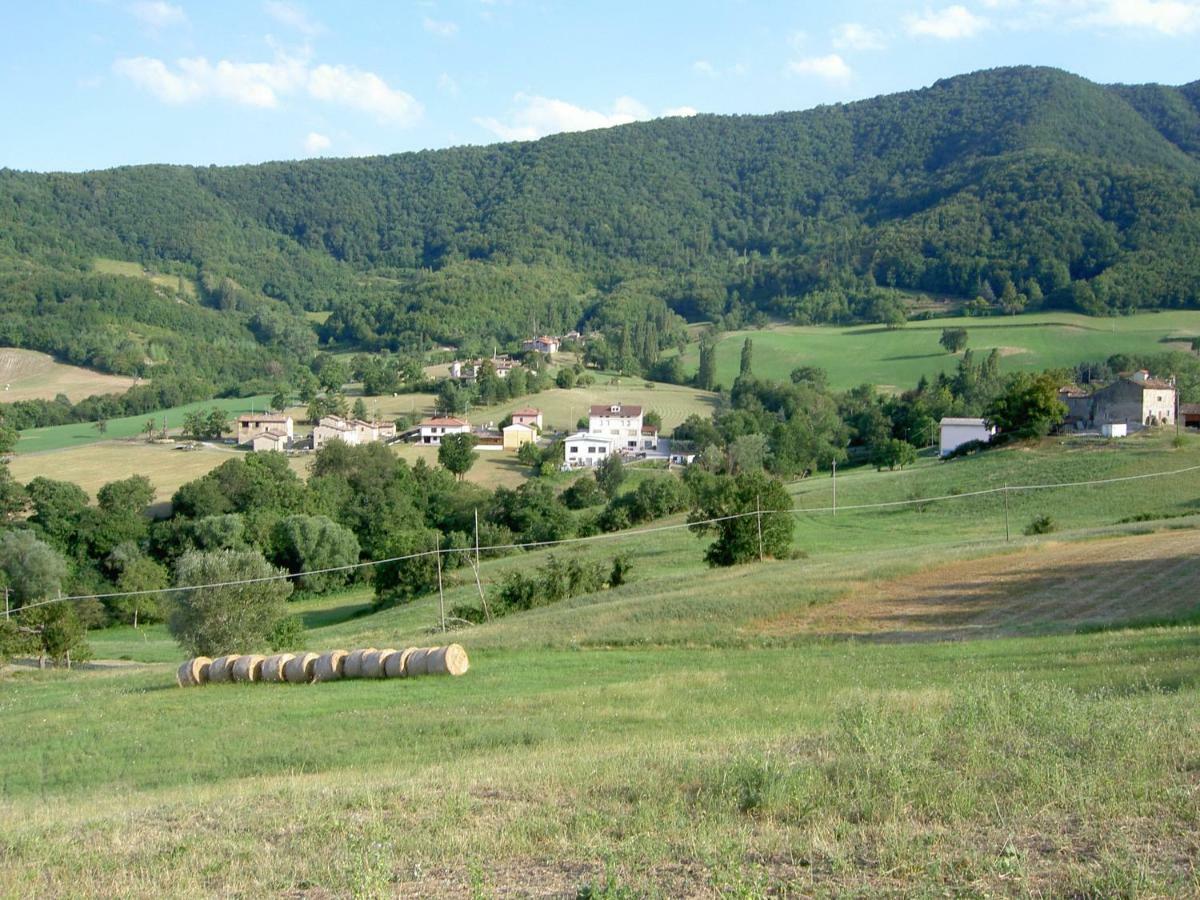 Bed and Breakfast La Corte Bonomini Neviano degli Arduini Exterior foto