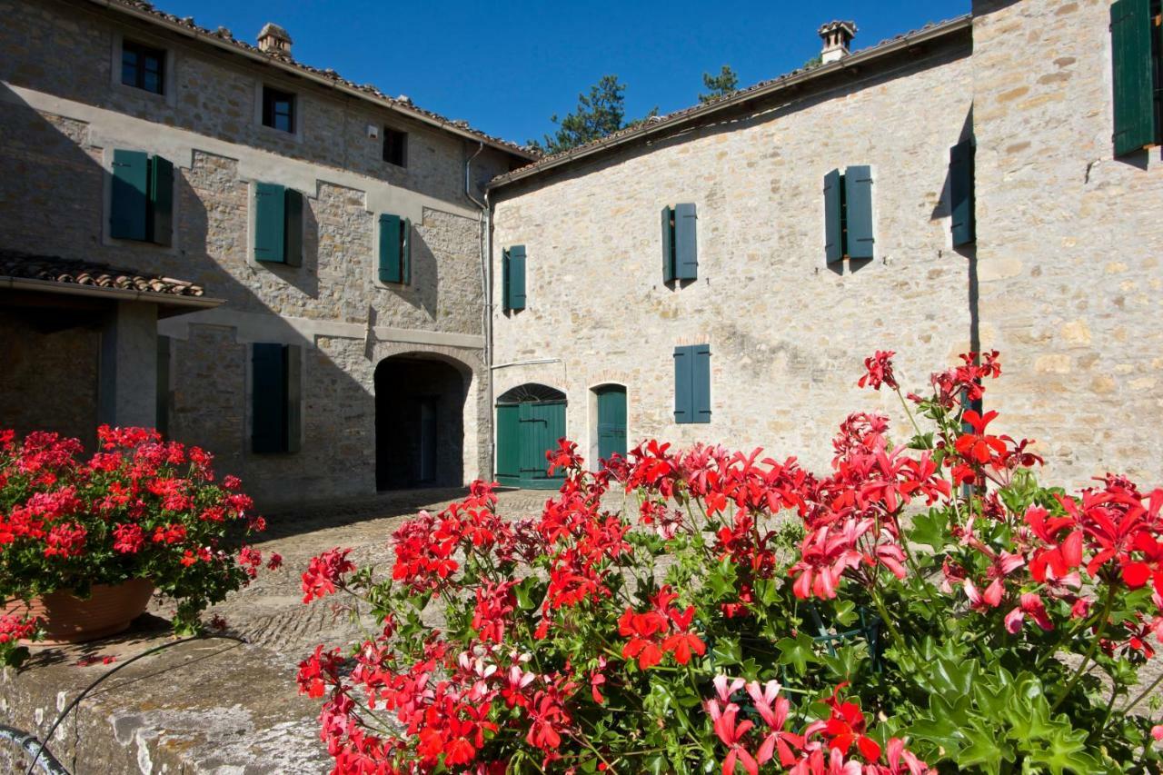 Bed and Breakfast La Corte Bonomini Neviano degli Arduini Exterior foto